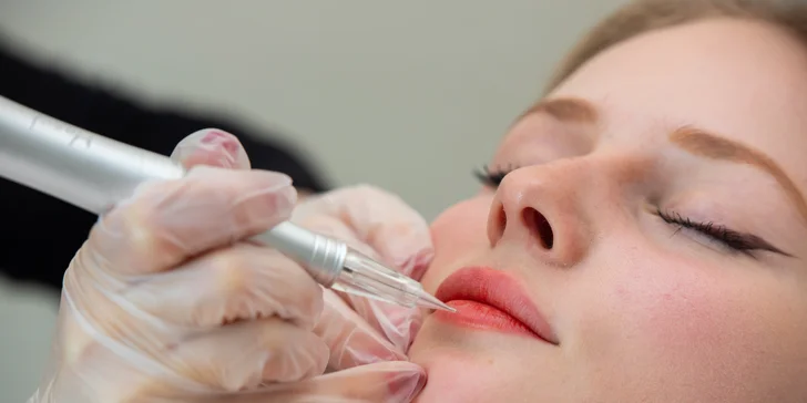 Aquarell lips: Permanentný make-up, ktorý zvýrazni vaše pery