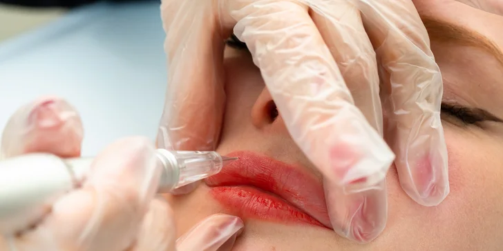 Aquarell lips: Permanentný make-up, ktorý zvýrazni vaše pery
