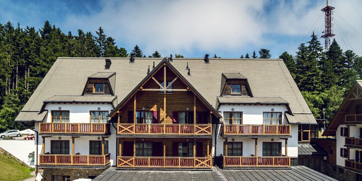 Dovolenka v Slovinsku: horský hotel pri Maribore s polpenziou, bazénom a wellness