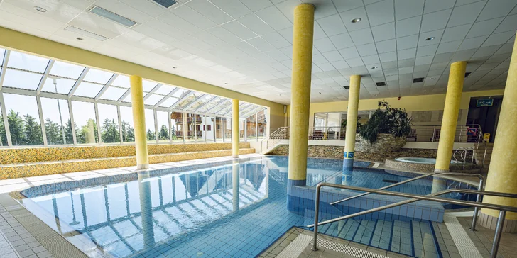 Slovinské Alpy: horský apartmán až pre 5 osôb a neobmedzený vstup do bazéna