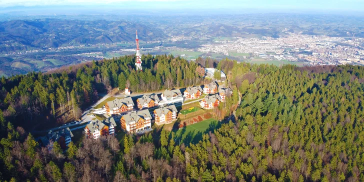 Slovinské Alpy: horský apartmán až pre 5 osôb a neobmedzený vstup do bazéna