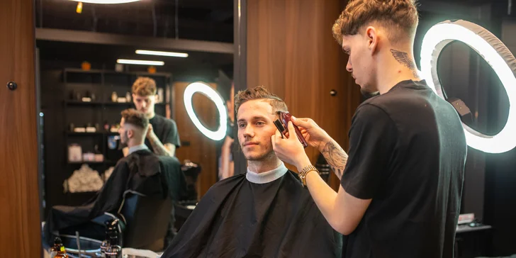 Pánsky strih alebo kompletka aj s úpravou a výživou brady v Black Star Barber
