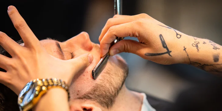 Pánsky strih alebo kompletka aj s úpravou a výživou brady v Black Star Barber
