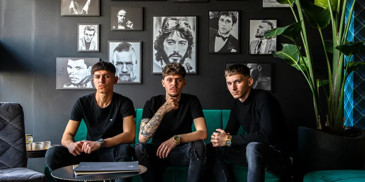 Pánsky strih alebo kompletka aj s úpravou a výživou brady v Black Star Barber