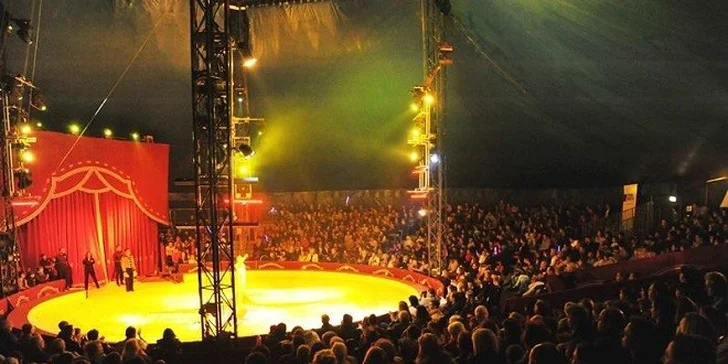 Vstupenka pre 2 os. na Circus Louis Knie vo Viedni