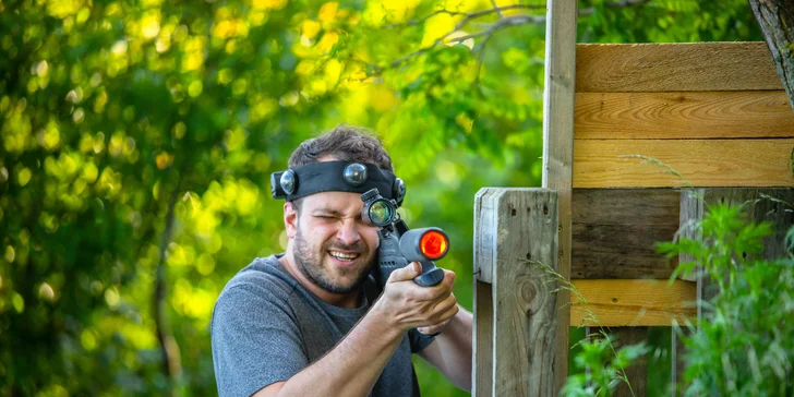 Zahrajte si laser game vo vonkajšom prostredí v okolí vojenského bunkra