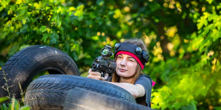 Zahrajte si laser game vo vonkajšom prostredí v okolí vojenského bunkra