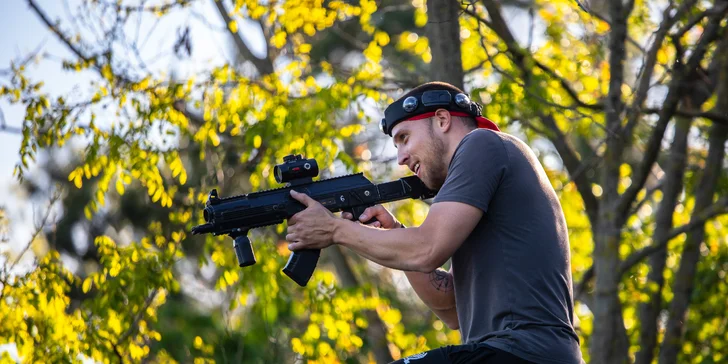 Zahrajte si laser game vo vonkajšom prostredí v okolí vojenského bunkra