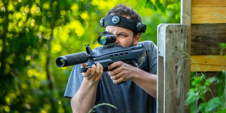 Zahrajte si laser game vo vonkajšom prostredí v okolí vojenského bunkra