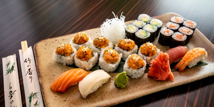 Letný sushi set alebo luxusné ázijské 3-chodové menu pre dvoch v reštaurácii SUSHIHANIL