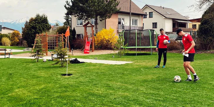 Zahrajte si FootGolf v Hoteli Demänová****