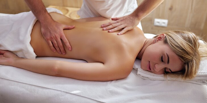 Relaxačná alebo klasická masáž od fyzioterapeuta, v ponuke aj bankovanie