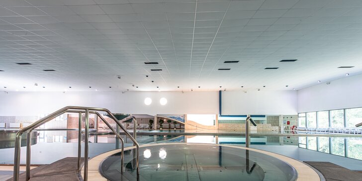Dvojhodinový vstup do aquaparku Delňa: bazény aj wellness