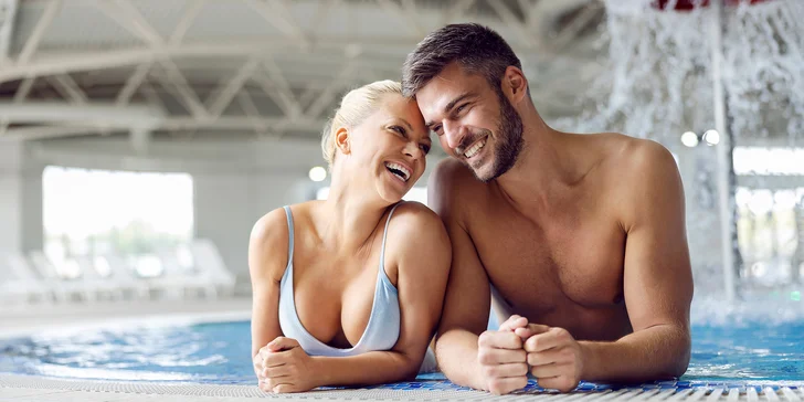Dvojhodinový vstup do aquaparku Delňa: bazény aj wellness