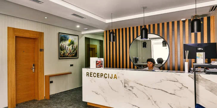 4* dovolenka v Budve: bufetová polpenzia, kúpanie v Jadranskom mori a prechádzky Starým Mestom