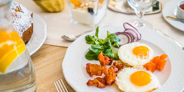 Rodinný hotel pri krásnom Balatone: wellness a moderné izby s terasou