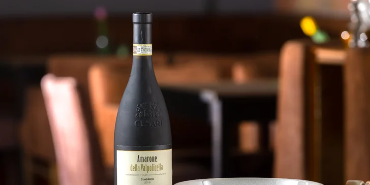 Otvorený voucher v Savage Bistro a k tomu Prosecco, víno či dezert zdarma