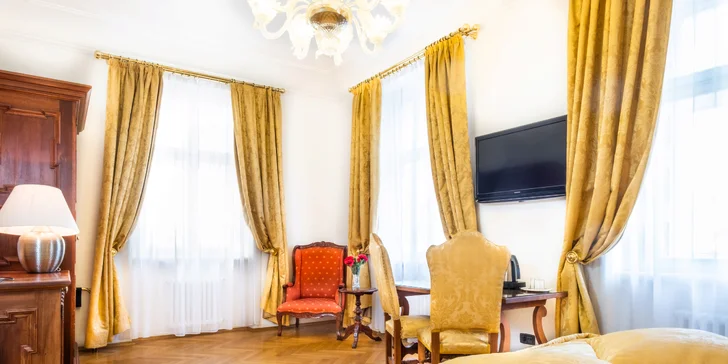 Dovolenka v stovežatej Prahe: pobyt s raňajkami len pár krokov od Karlovho mosta