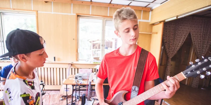 Hudobný tábor SING&ROCK - spev, hra na hudobné nástroje a letné táborové kapely