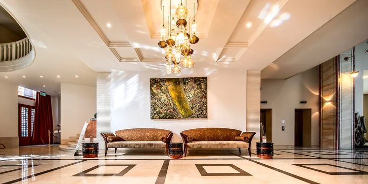 Continental Hotel v Budapešti: luxusné ubytovanie s raňajkami a wellness