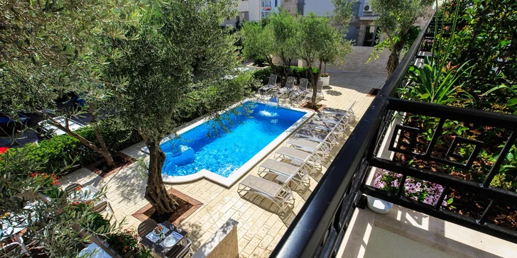 Odpočinkový pobyt v Čiernej Hore: 4* hotel s bufetovou polpenziou a vyhrievaným bazénom