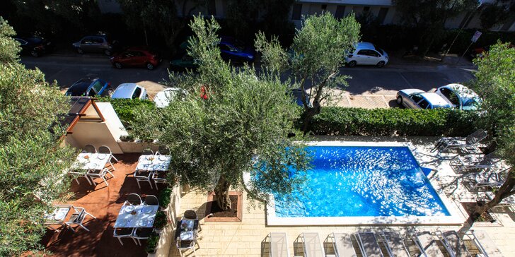 Odpočinkový pobyt v Čiernej Hore: 4* hotel s bufetovou polpenziou a vyhrievaným bazénom