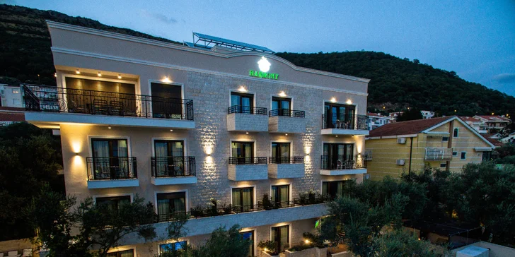 Odpočinkový pobyt v Čiernej Hore: 4* hotel s bufetovou polpenziou a vyhrievaným bazénom