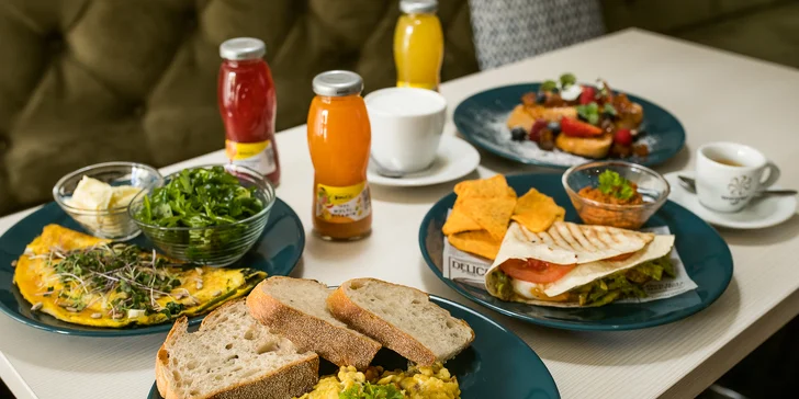 Quesadilla či bohaté raňajkové menu s kávou a džúsom počas celého dňa