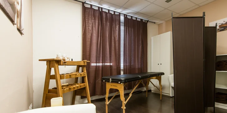 Solárium a relaxačné či klasické masáže v známom salóne Vivien