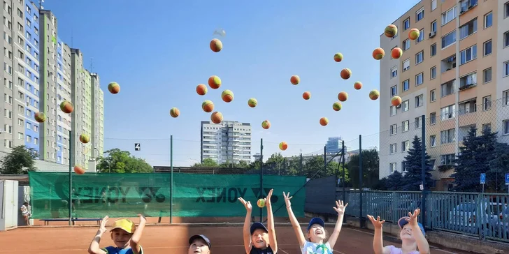 Poď hrať tenis! Detský denný tábor pod taktovkou kvalifikovaných trénerov