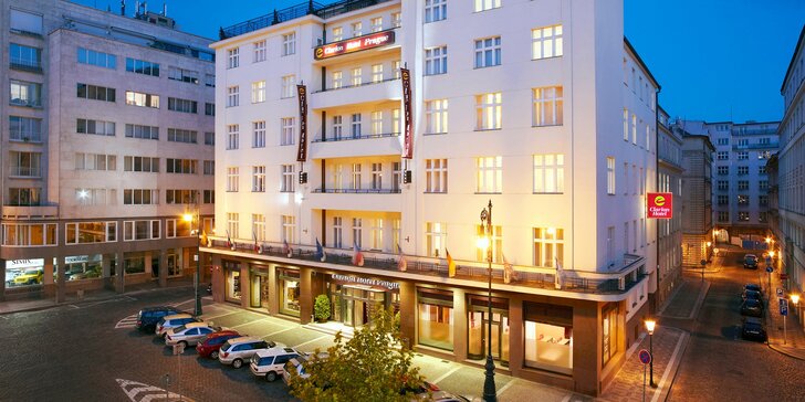 Pobyt v historickom centre Prahy: 4* hotel s raňajkami aj luxusným pohostením s fľašou sektu