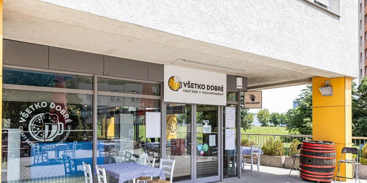 Pečené rebrá v pivnej marináde, v ponuke aj kombo s pivnou pípou a hodinou šípok