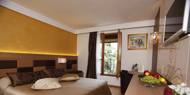 Dovolenka v Chorvátsku: 4* hotel v Novigrade s raňajkami a wellness, 80 metrov od pláže