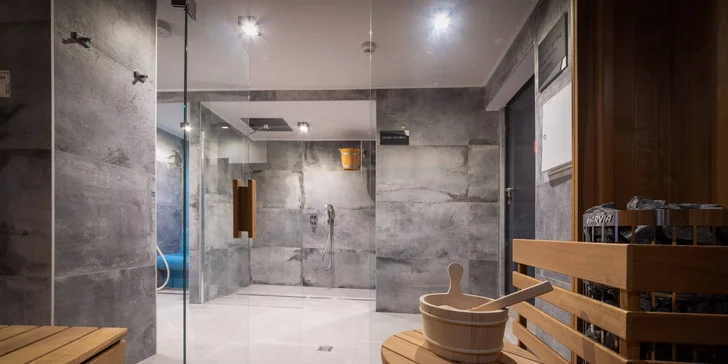 Dovolenka v Chorvátsku: 4* hotel v Novigrade s raňajkami a wellness, 80 metrov od pláže