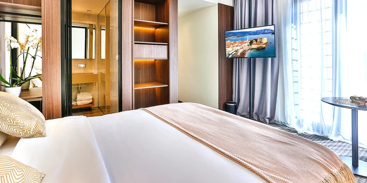Dovolenka v Čiernej Hore: nový hotel v blízkosti krásnych pláží v historickej Budve, raňajky a 2 deti zadarmo