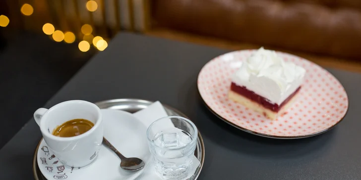 Kvalitná káva s domácim koláčikom. Oslaďte si deň v Morning Smile Cafe