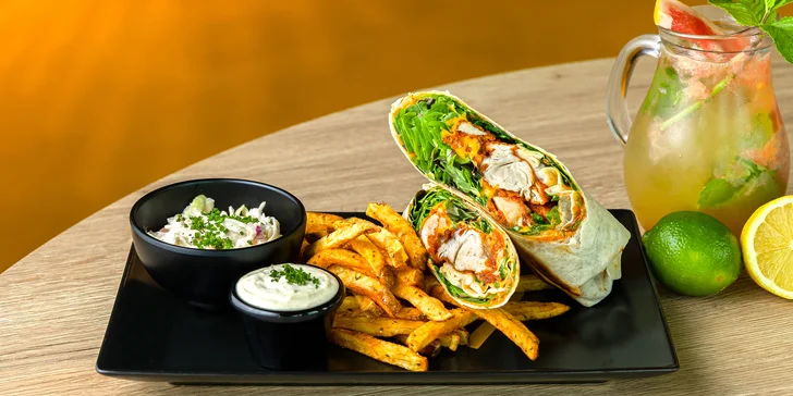 Chrumkavý kurací KONN wrap s prílohami aj limonádou
