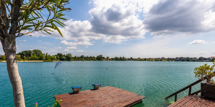 Prenájom ležadla na súkromnej pláži Wellness Furst & Beach+ prosseco alebo citronáda