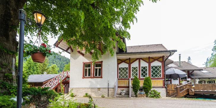 Nezabudnuteľná dovolenka v Tatrách: ubytovanie v rozprávkových zruboch a rodinných apartmánoch