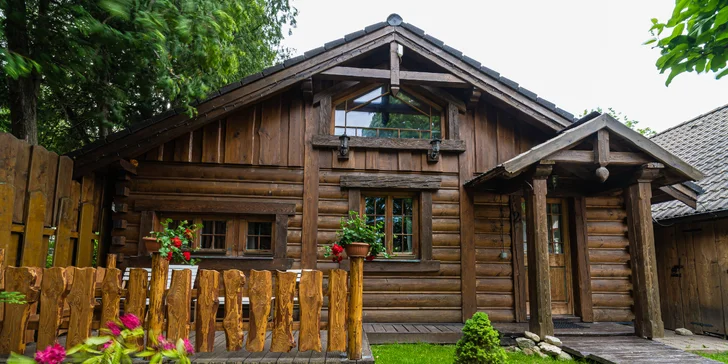 Nezabudnuteľná dovolenka v Tatrách: ubytovanie v rozprávkových zruboch a rodinných apartmánoch
