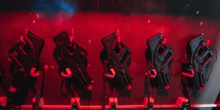 Ultimátna novinka: Laser TAG vo virtuálnej realite