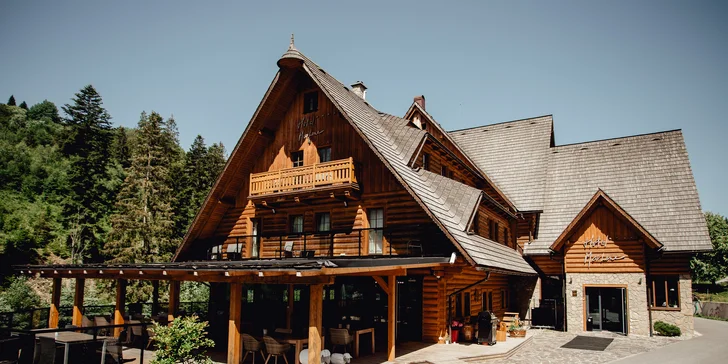 Hotel Marlene**** s neobmedzeným, vynoveným wellness, bazénom a fantastickou gastronómiou v horskom prostredí Veľkej Rače s množstvom aktivít