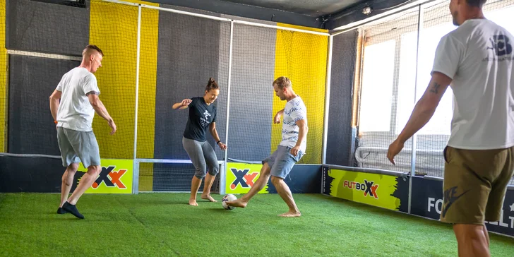 Zahrajte si ping-pong alebo objavte nekonečné možnosti, ktoré vám ponúka inteligentné hracie ihrisko v Your space