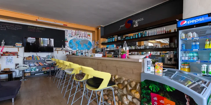 Zahrajte si ping-pong alebo objavte nekonečné možnosti, ktoré vám ponúka inteligentné hracie ihrisko v Your space