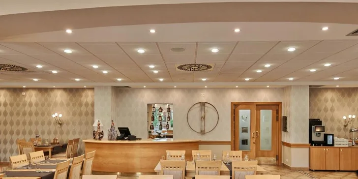 Pobyt medzi vinicami na južnej Morave: hotel s raňajkami, bowlingom a jesenným wellness