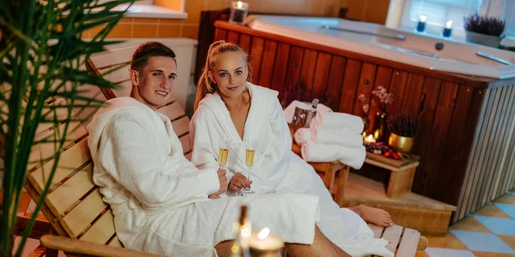 Pobyt medzi vinicami na južnej Morave: hotel s raňajkami, bowlingom a jesenným wellness