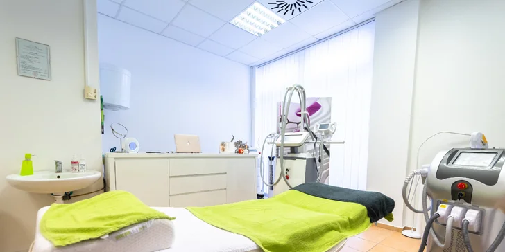 Redukcia tuku a celulitídy: medicínska podtlaková rádiofrekvencia s endomasážou a lipolaserom