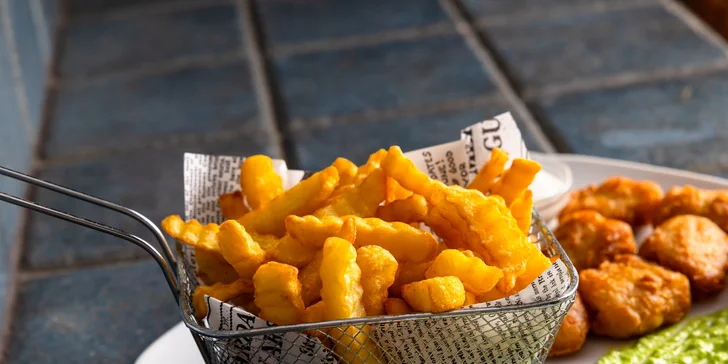 Chrumkavé Fish & Chips s hráškovým dipom v Skupinovej terapii