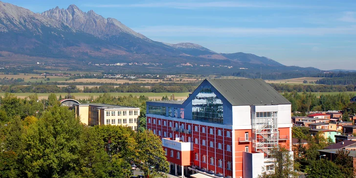 Rodinná dovolenka v priestranných apartmánoch na úpätí Vysokých Tatier s množstvom aktivít, kúsok od jazera