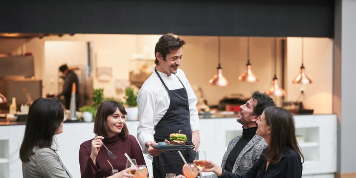 Pobyt v krásnom 5* hoteli Sheraton Grand Krakow: raňajky alebo polpenzia a neobmedzený wellness